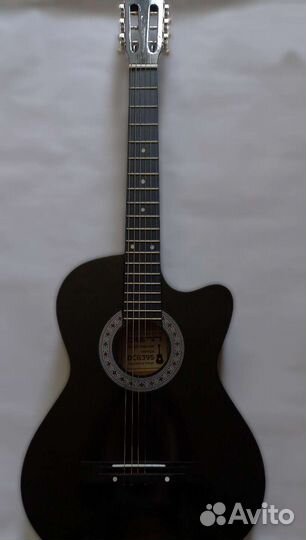 Акустическая гитара