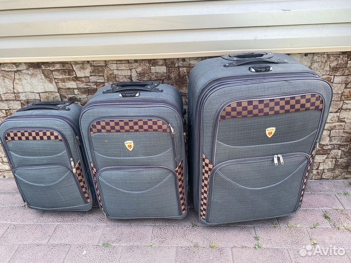 Чемодан на колесах