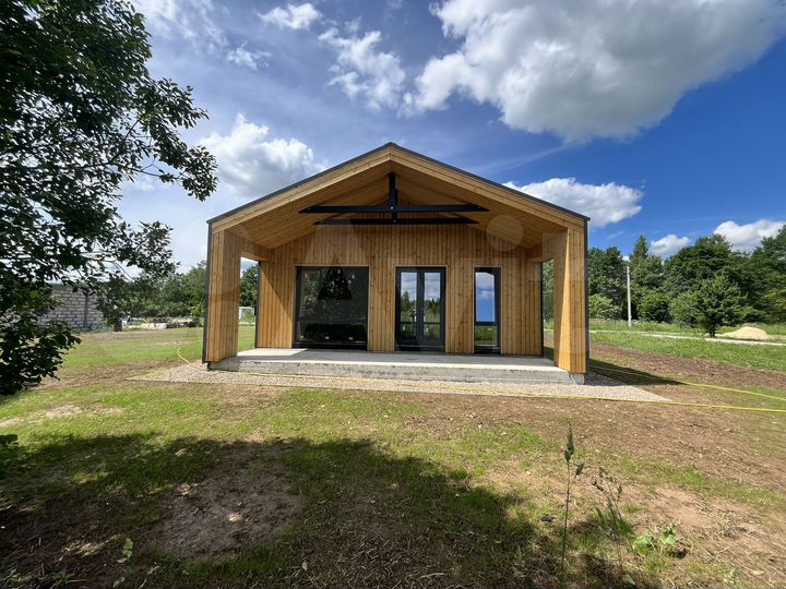 Дом 114 м² на участке 8 сот.