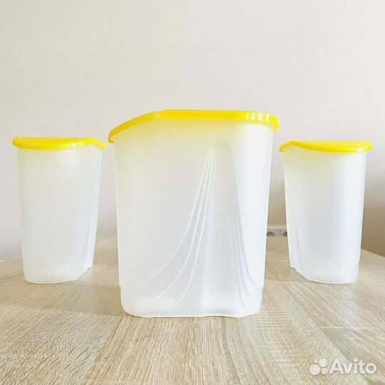 Емкость для сыпучих продуктов с крышкой Wave 2л