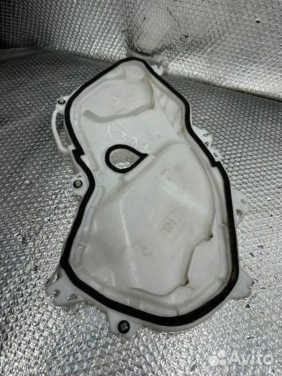 Накладка двери задней левой Toyota Camry XV70