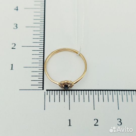 Золотое кольцо с камнем 16,5р
