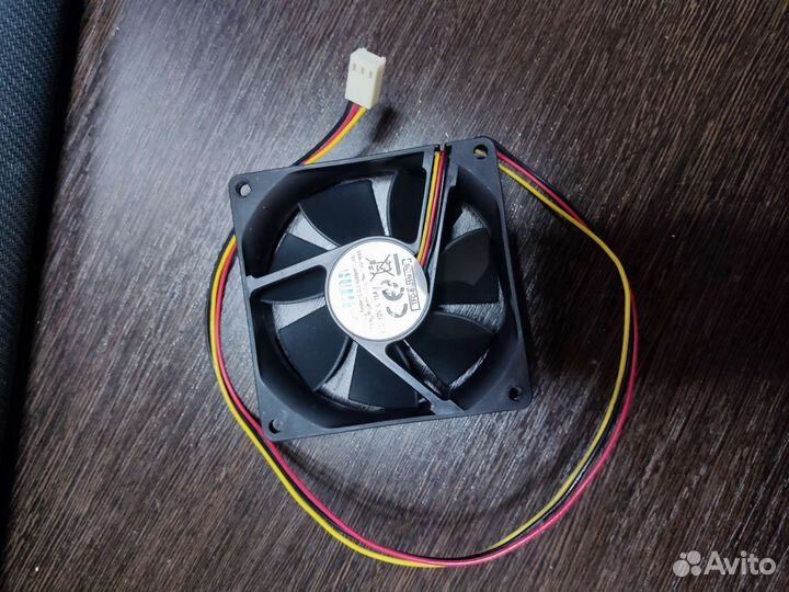 Кулер процеccорный, вентилятор 80x80мм