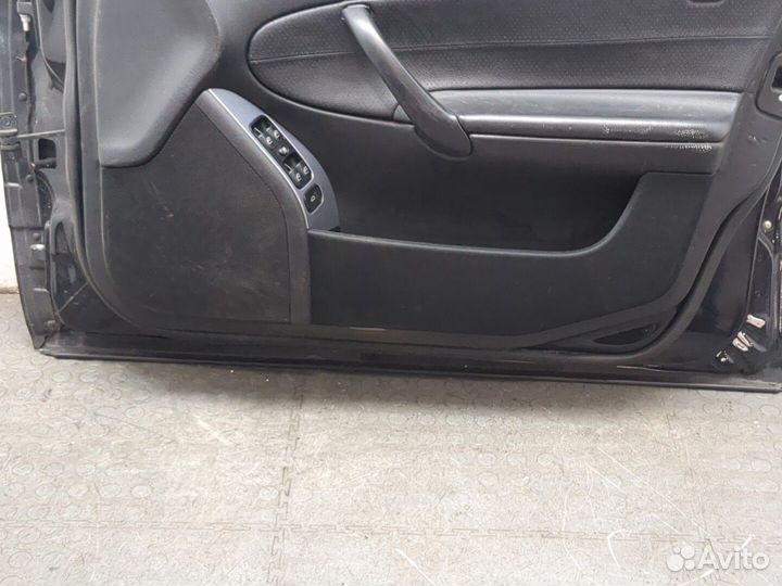 Дверь боковая правая передняя Mercedes C W203, 2006