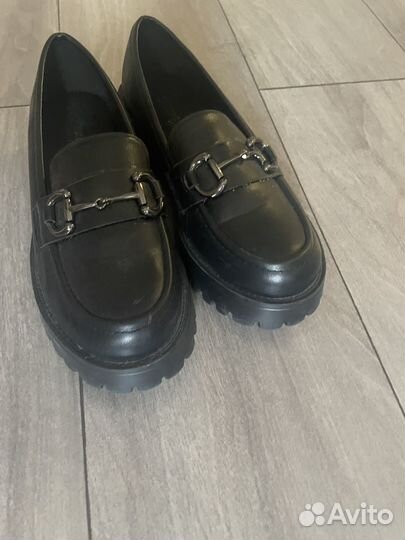 Лоферы женские