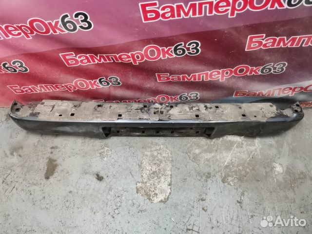 Бампер задний Toyota Hilux