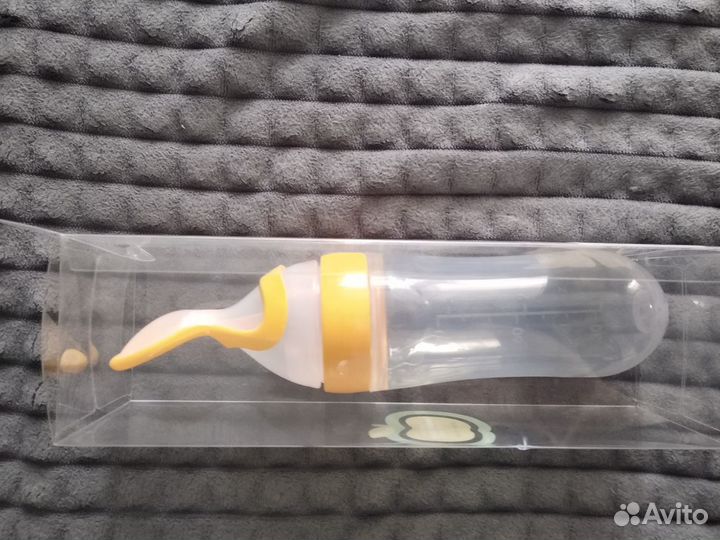 Ложка-бутылочка новая для кормления