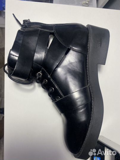 Обувь женская 39 размер reserved