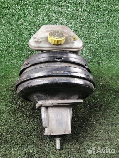 Вакуумный усилитель тормозов Audi A8 D3 BFM 2004
