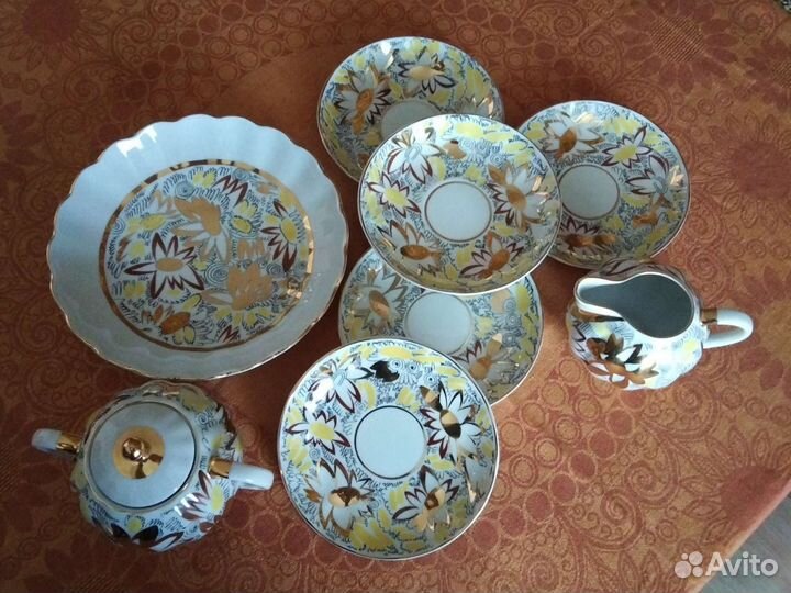 Остатки сервиза, Золотые ромашки