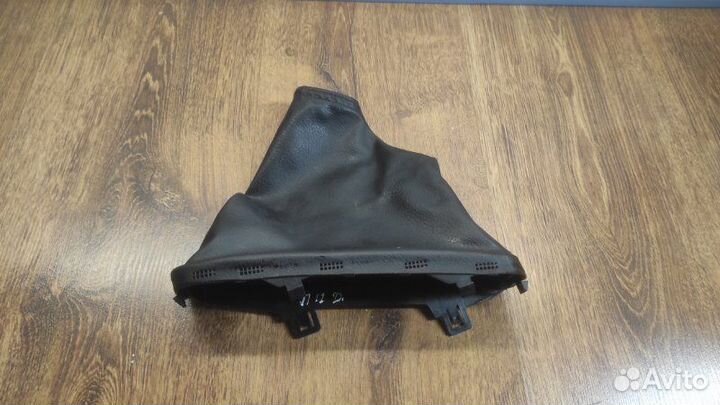 Чехол ручника Nissan Primera P 12 универсал 1 2004