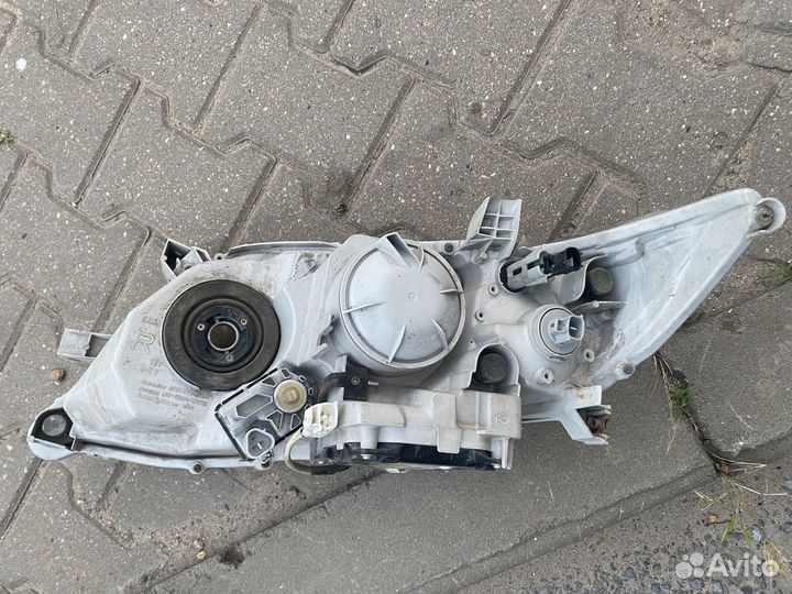 Фара toyota camry 40