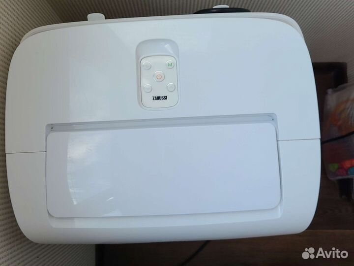 Напольный кондиционер Zanussi zacm-09 MSH/N1