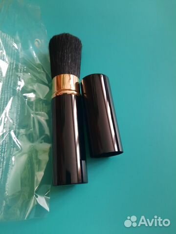 Кисть для пудры и румян выдвижная Джордани Голд