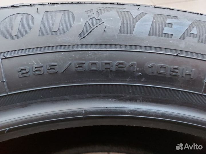 Goodyear UltraGrip Performance+ 255/45 R21 109H