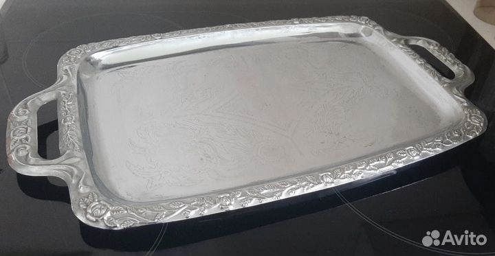 Поднос металлический