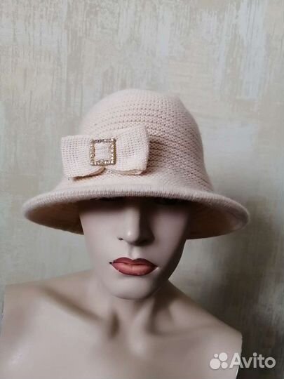 Модные стильные шапки шляпки кепки