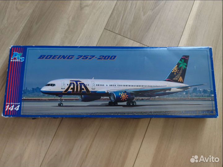 Boeing 757-200 PasModels 1/144