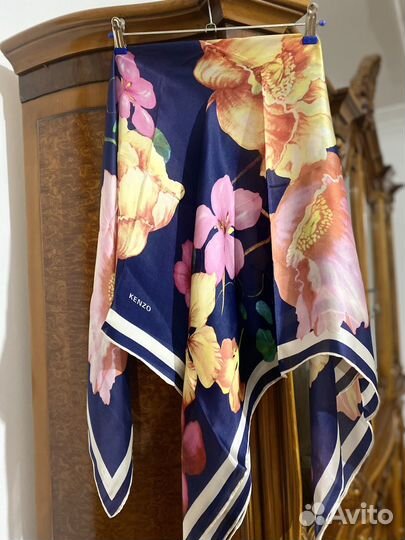 Шелковый платок