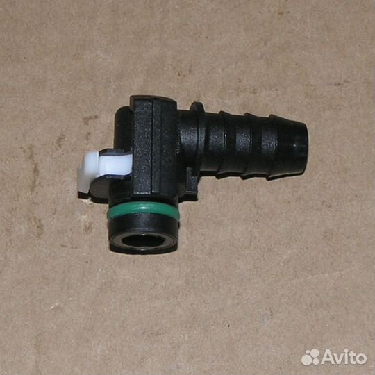 Быстросъем под топливную трубку д.14 угловой (белы