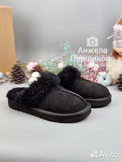 Ugg Slippers Scufette Black