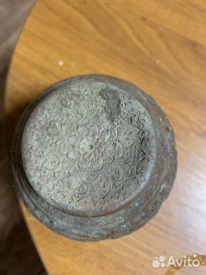 Медная ваза