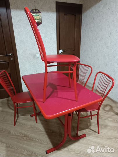 Стол стулья