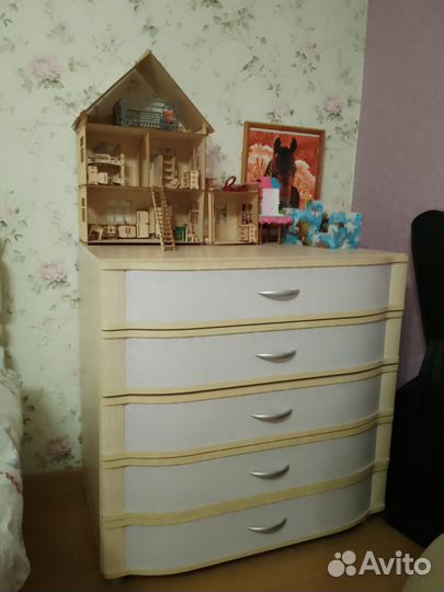 Комплект детской мебели бу