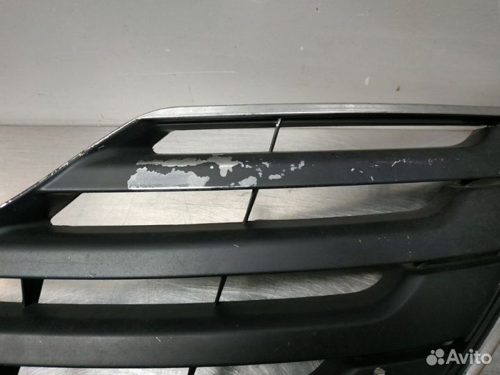 Решетка радиатора передняя Toyota Camry 40 ACV40