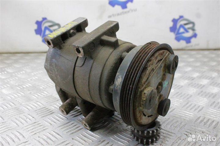 Компрессор кондиционера Hyundai Accent 2 G4EC 2004