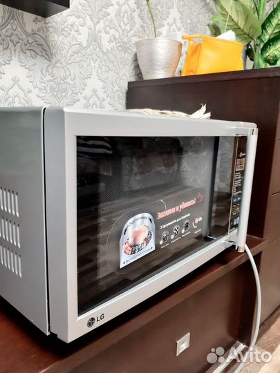 Микроволновая печь LG