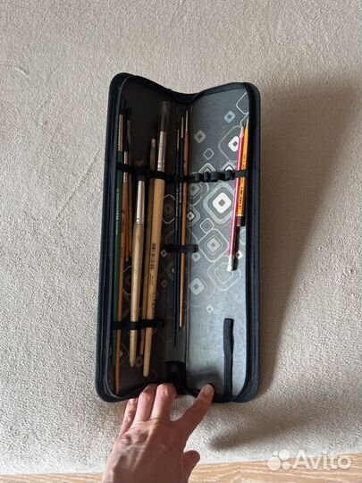 Пенал для художественных кистей