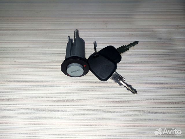 Личинка замка зажигания Daewoo Nexia с ключами