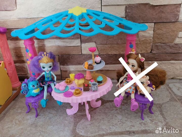 Куклы Энчантималс, беседка