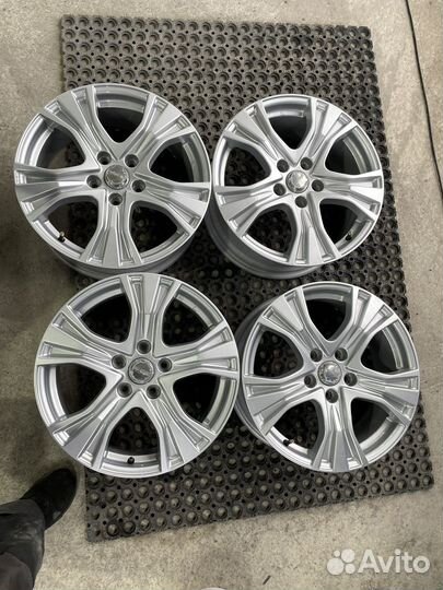 Литые диски r 17 5 114 3 nissan toyota honda