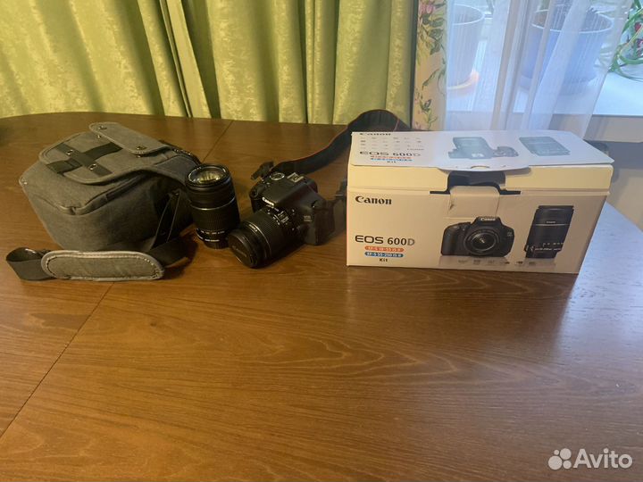 Зеркальный фотоаппарат canon 600d