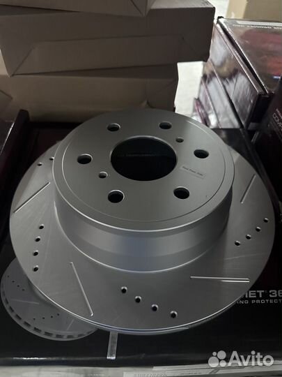 Тормозные диски задние Cadillac Escalade