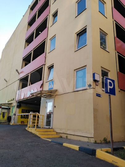 Машиноместо, 15 м²