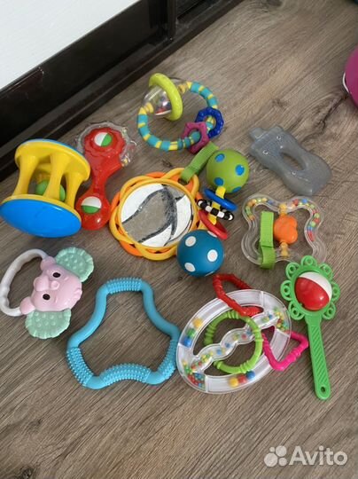 Развивающие игрушки