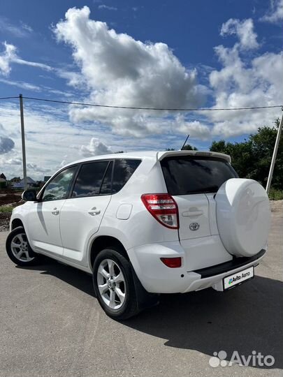 Toyota RAV4 2.0 CVT, 2011, 260 000 км