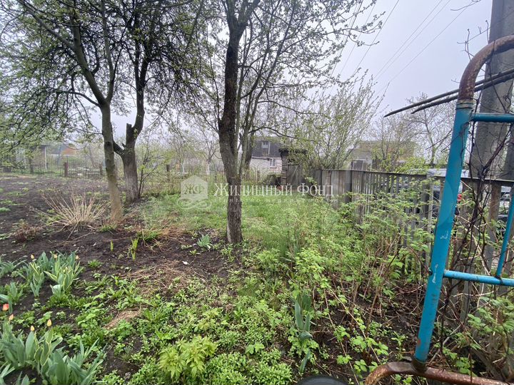 Дача 15 м² на участке 5 сот.