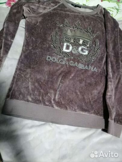 Костюм спортивный