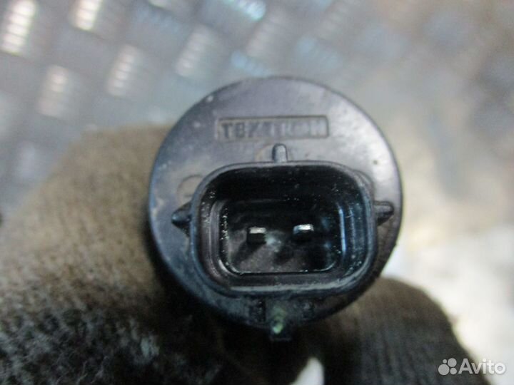 Насос омывателя Toyota Yaris 2004г