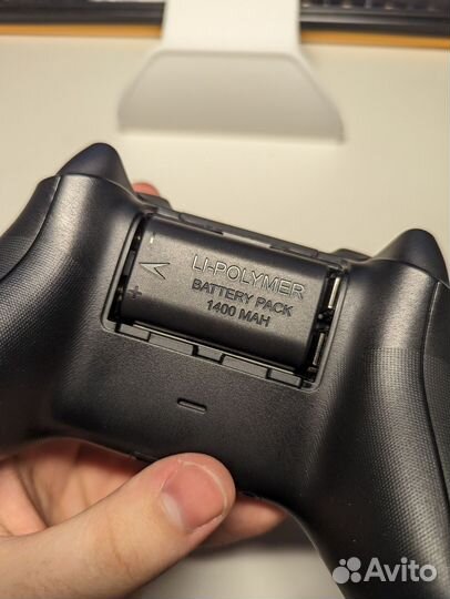 Геймпад Xbox Series S/X с аккумулятором