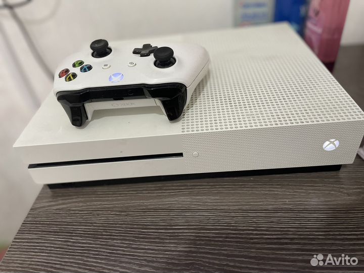 Xbox One s 500 gb
