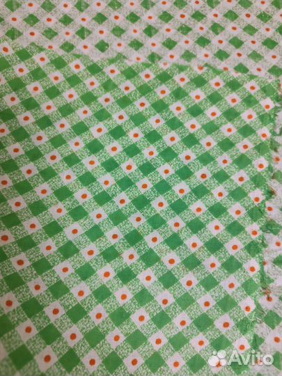 Отрезы ткани, разные