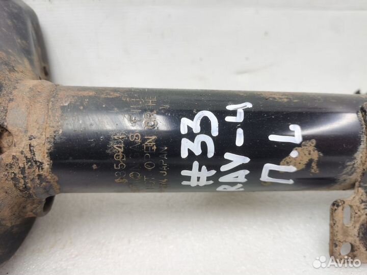 Амортизатор передний левый Toyota RAV 4 (20)