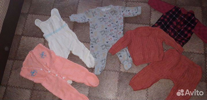 Три пакета вещей на девочку