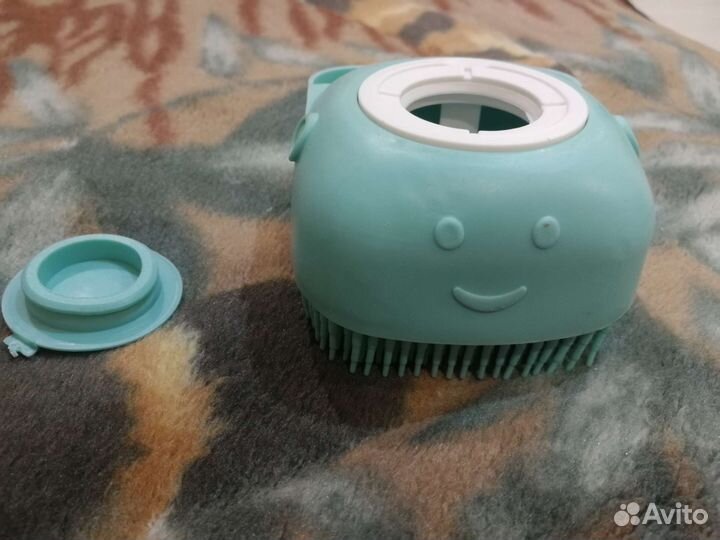 Новая силиконовая щетка для мытья животных