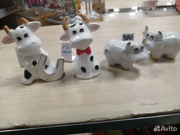 Фарфоровые статуэтки